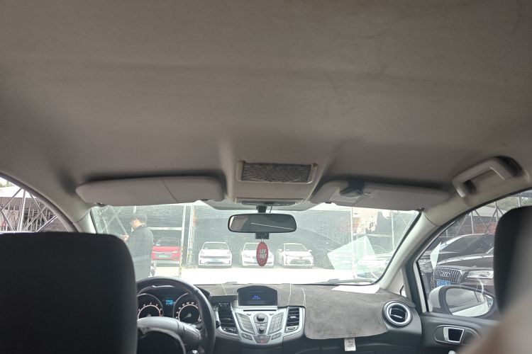 Ford Fiesta (Imported) 2016 #18 Ford Fiesta (Imported) 2016 car image #18