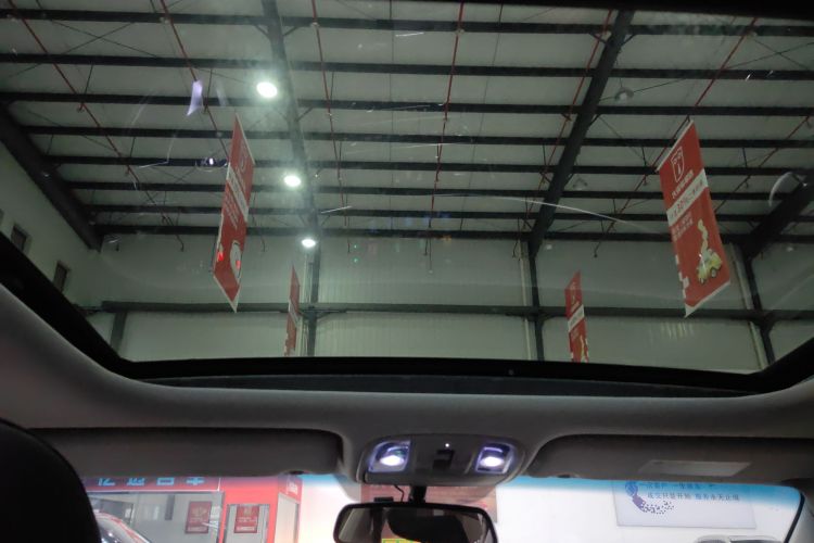 起亚 起亚K5新能源 2019 汽车图片 #18