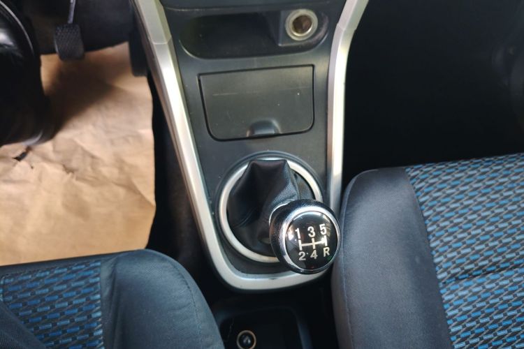 Suzuki Wagon R X5 2017 изображение автомобиля #18