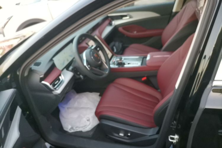 HongQi H5 PHEV 2025 #18 HongQi H5 PHEV 2025 car image #18