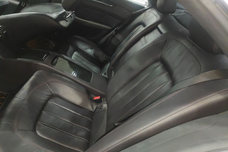 Mercedes-Benz CLS Class 2014 car image #18