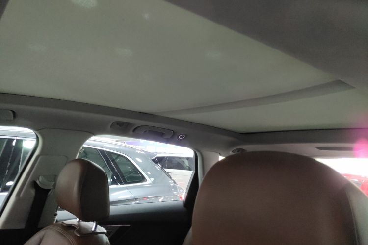 Audi Q7 2016 car image #18