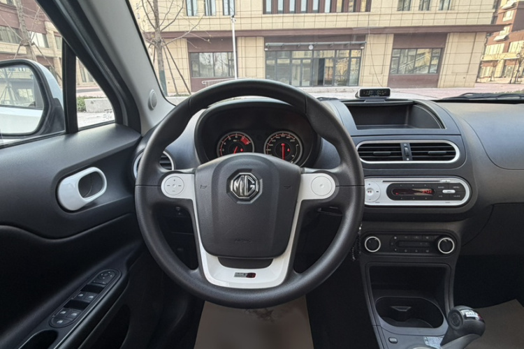 MG 3 SW 2017 car image #18