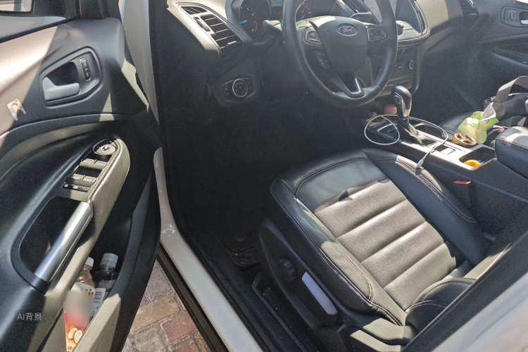 Ford Kuga 2019 #18 Ford Kuga 2019 car image #18