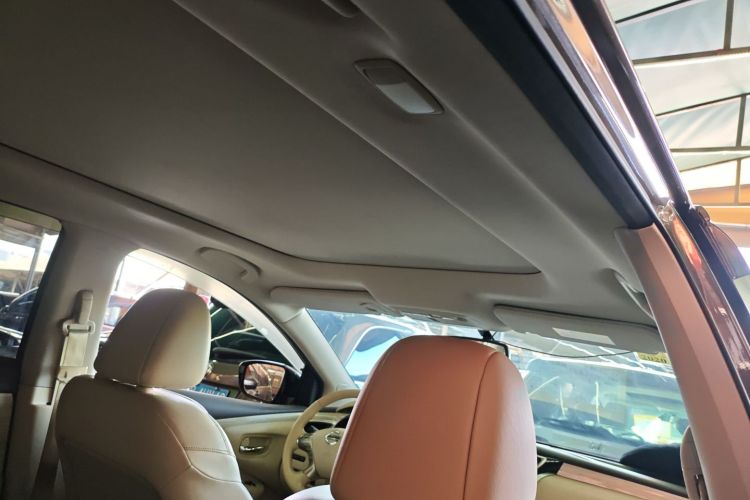 日产 楼兰 2018 汽车图片 #18