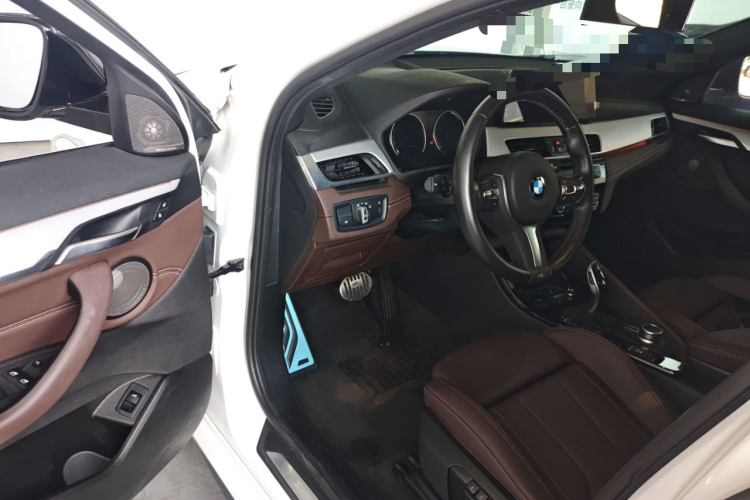 BMW X2 2020 immagine di auto #18