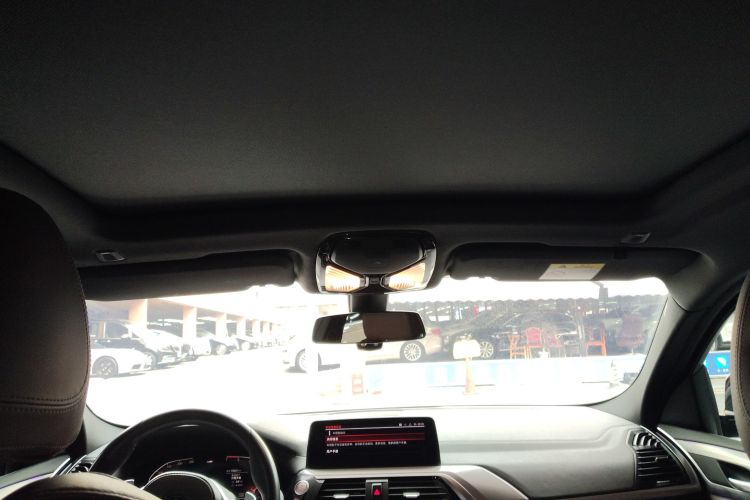 BMW X4 M40i 2020 #18 BMW X4 M40i 2020 car image #18