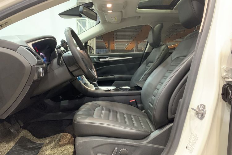 福特 蒙迪欧 2015 汽车图片 #18