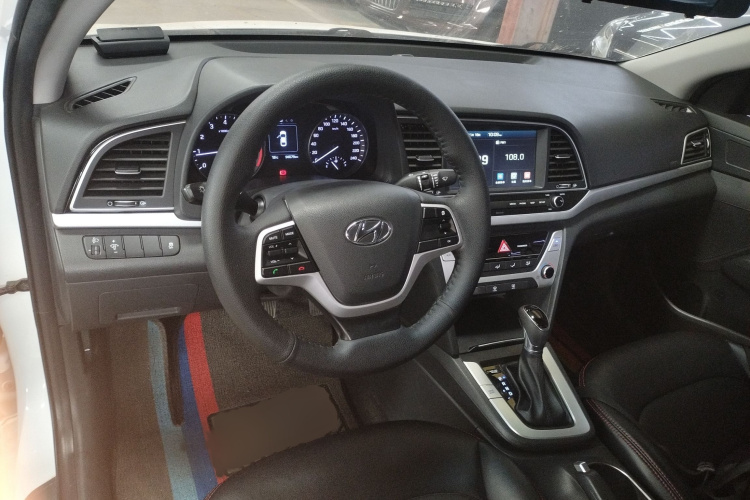 Hyundai Elantra AD 2018 car image #18