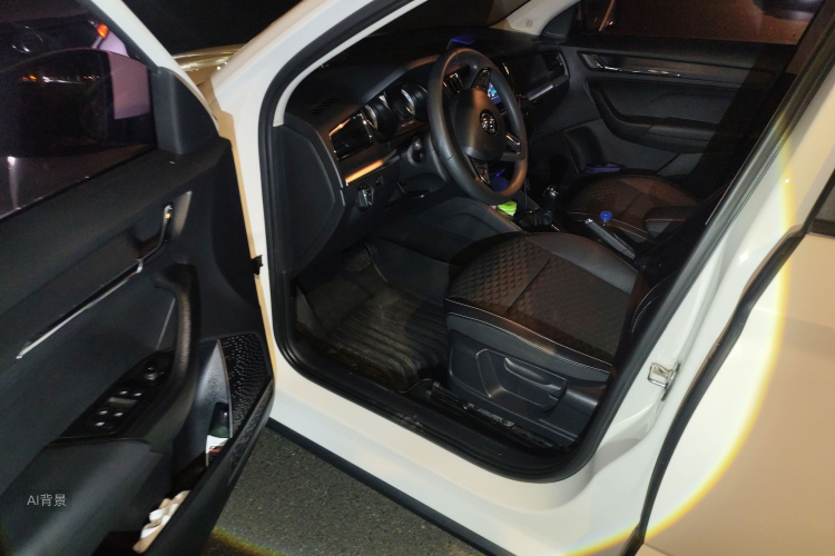 Skoda Kamiq 2018 car image #18