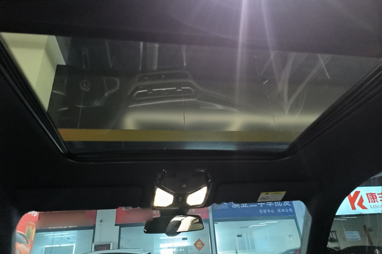 BMW i4 M50 2023 #18 BMW i4 M50 2023 car image #18