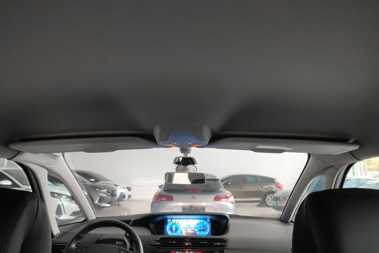 Citroen C4 PICASSO 2017 car image #18