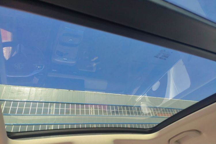 MG ES5 2024 #18 MG ES5 2024 car image #18