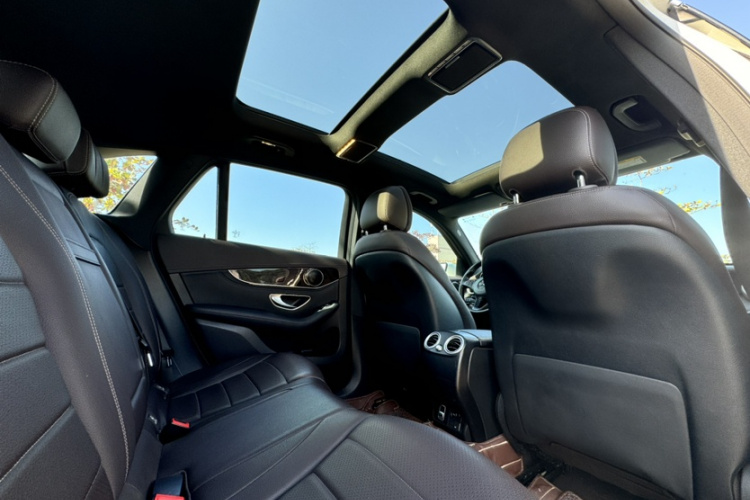 Mercedes-Benz GLC Class 2019 #18 Mercedes-Benz GLC Class 2019 car image #18