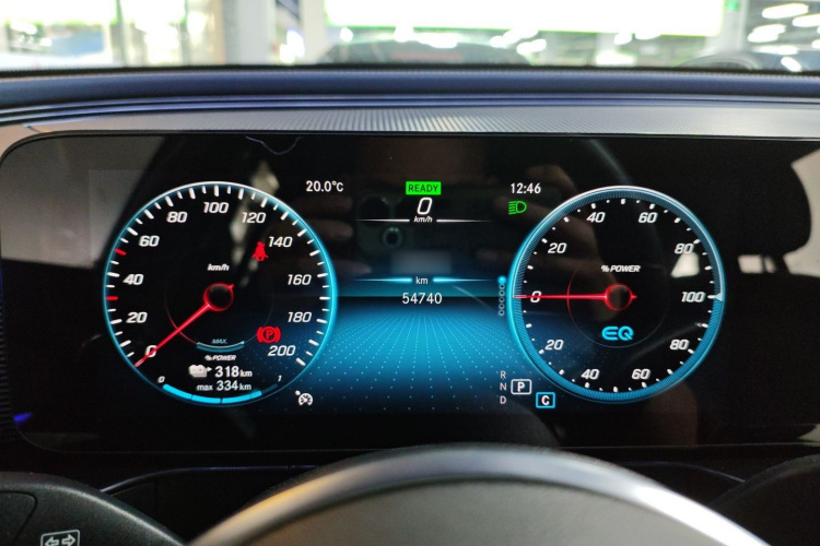 Mercedes-Benz EQC Class 2022 car image #18