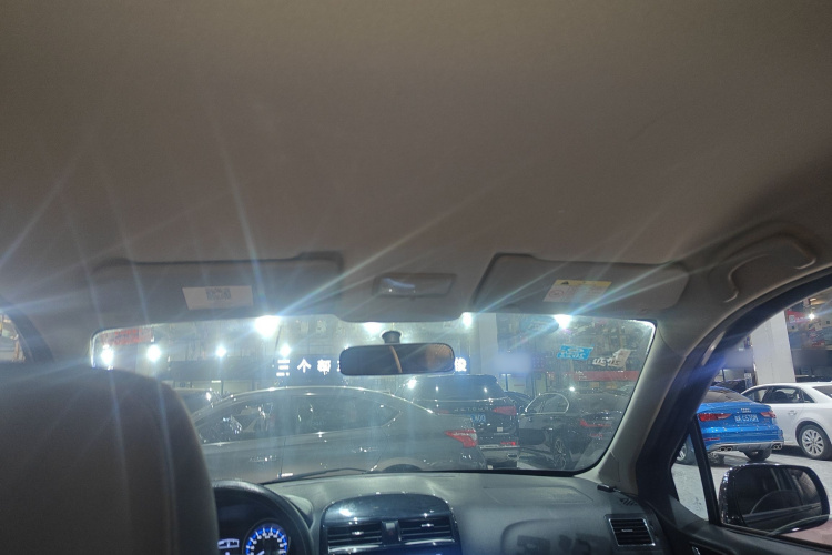 Forthing JOYEAR X3 2018 #18 Forthing JOYEAR X3 2018 immagine di auto #18