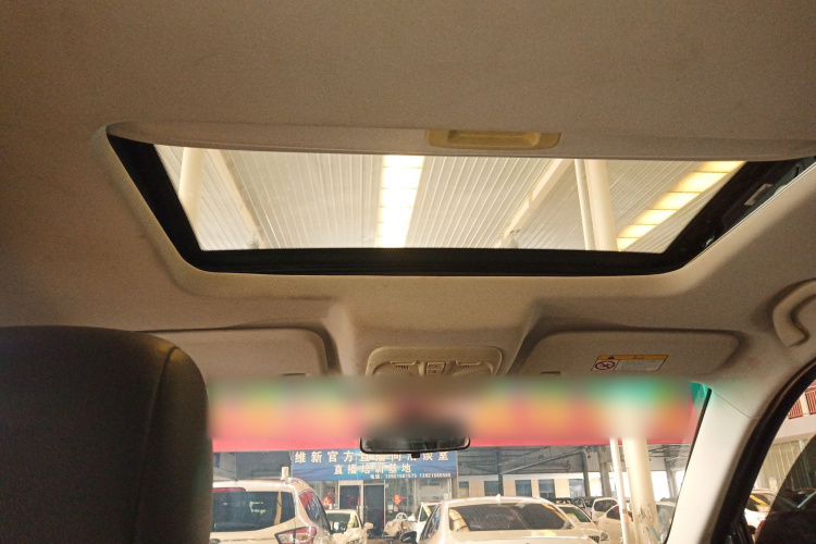 SWM X7 2016 imagen de coche #18