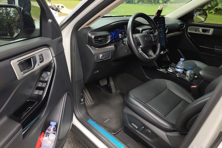 Ford Explorer 2021 صورة سيارة #18