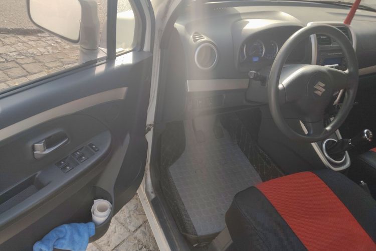 Suzuki Wagon R 2016 imagen de coche #18