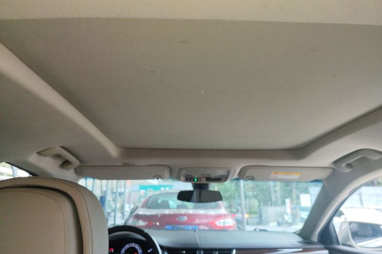2014 #18 2014 car image #18