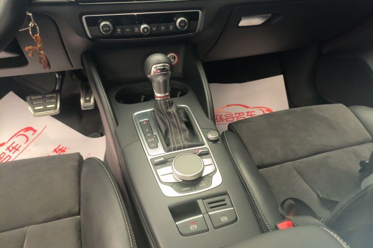 Audi S3 2016 car image #18