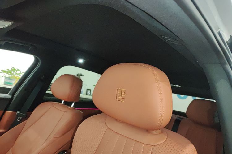 BYD Tang L 2025 صورة سيارة #18