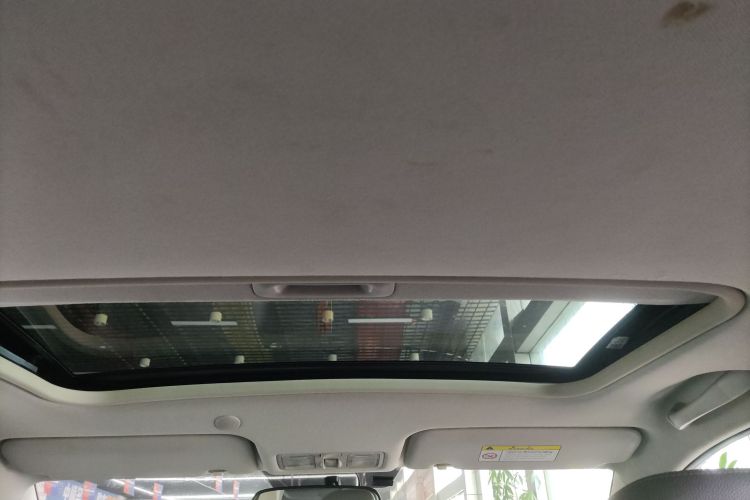 起亚 焕驰 2018 汽车图片 #18