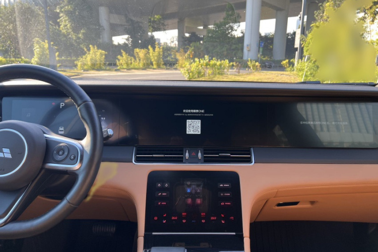 理想汽车 理想ONE 2019 汽车图片 #18