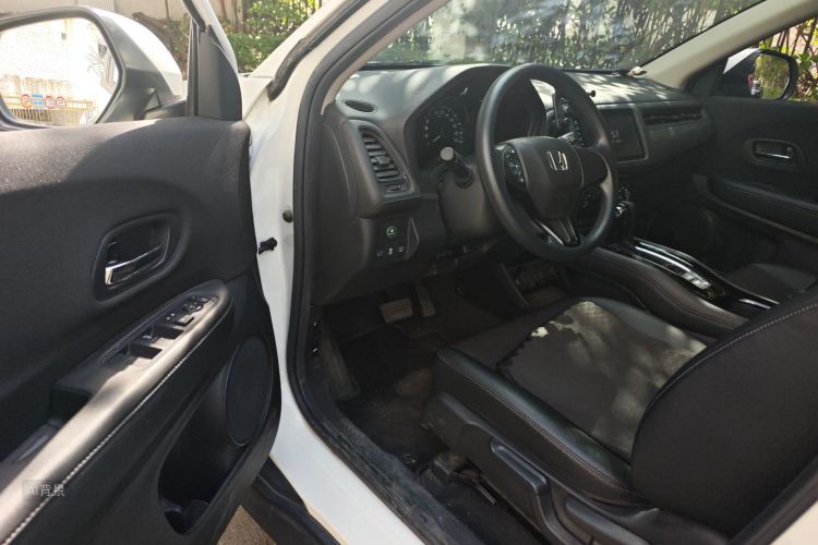 Honda VEZEL 2020 #18 Honda VEZEL 2020 car image #18