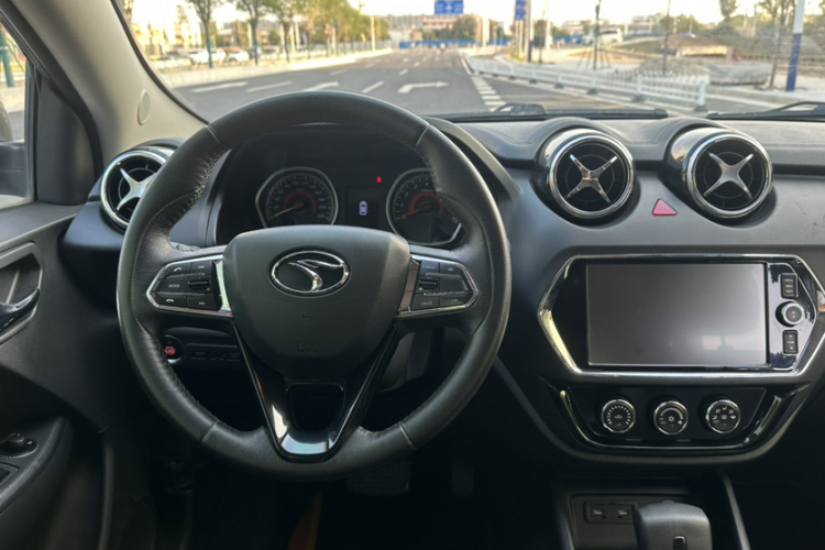 Soueast DX3 2018 imagen de coche #18