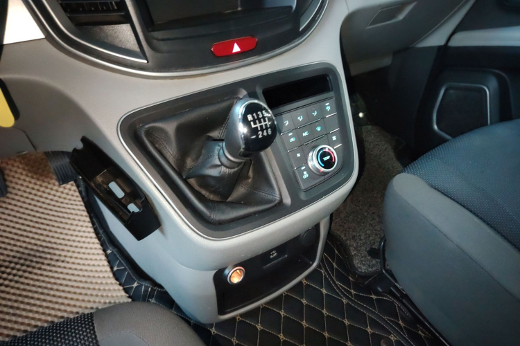 江淮汽车 瑞风M4 2020 汽车图片 #18