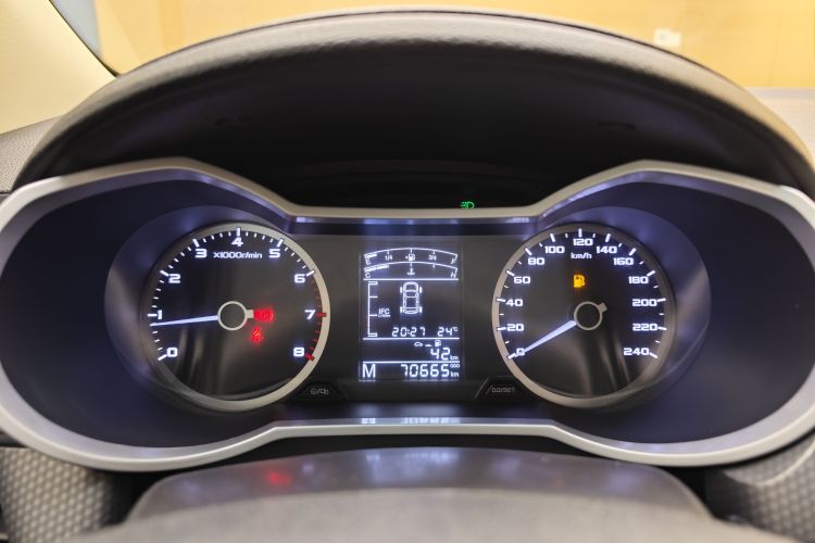 GEELY 2017 immagine di auto #18