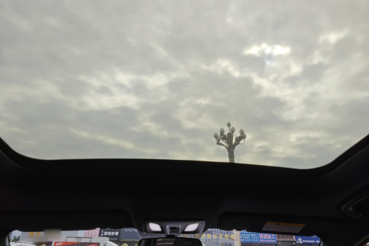 Changan UNI-V 2022 car image #18