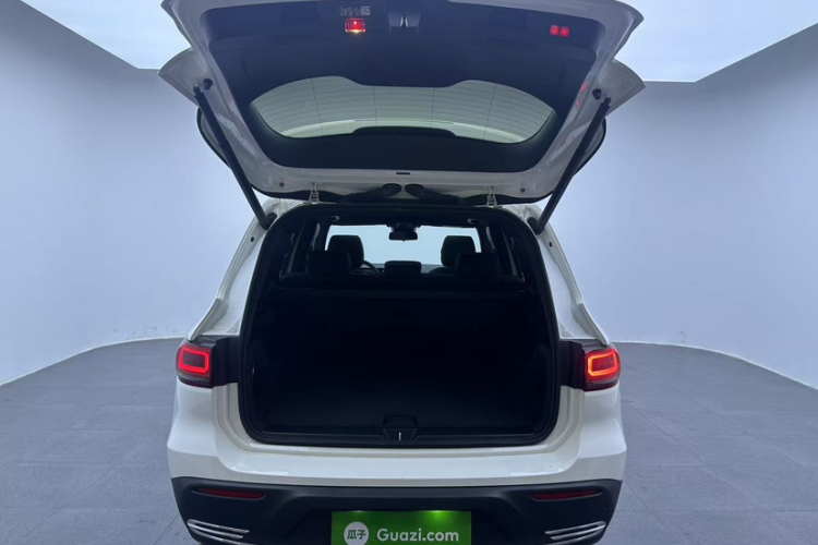 Mercedes-Benz EQB Class 2024 #18 Mercedes-Benz EQB Class 2024 immagine di auto #18