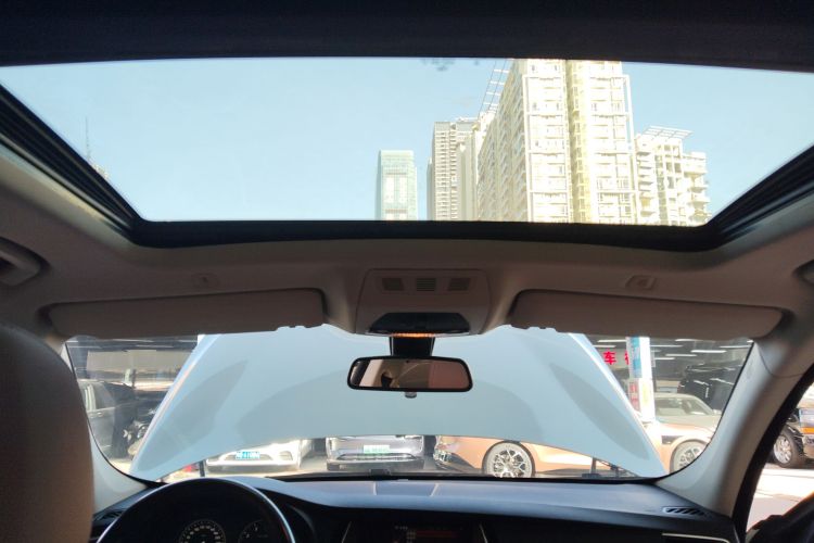 BMW 5 Series GT 2016 #18 BMW 5 Series GT 2016 immagine di auto #18