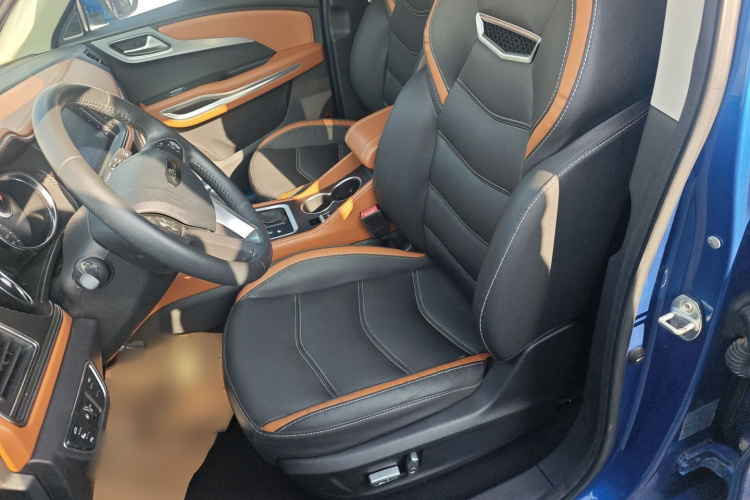 众泰 众泰T300 2019 汽车图片 #18