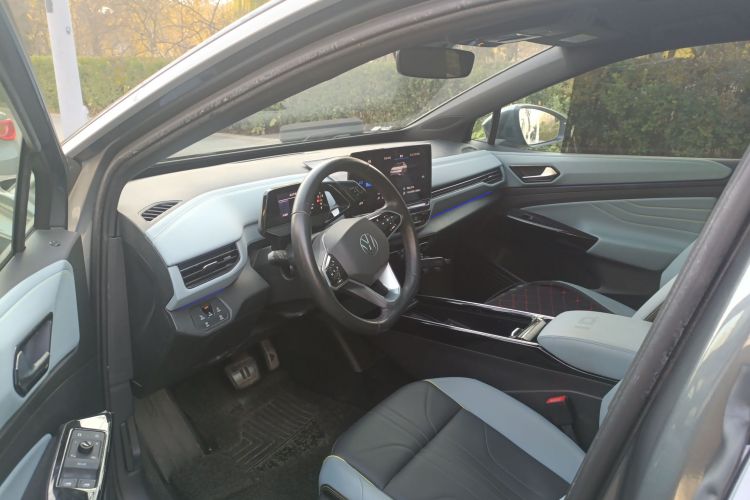 Volkswagen ID.4 X 2023 immagine di auto #18