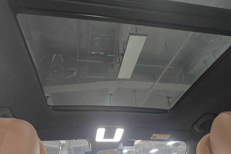 Li One 2020 imagem de carro #18