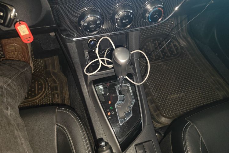 丰田 卡罗拉 2016 汽车图片 #18