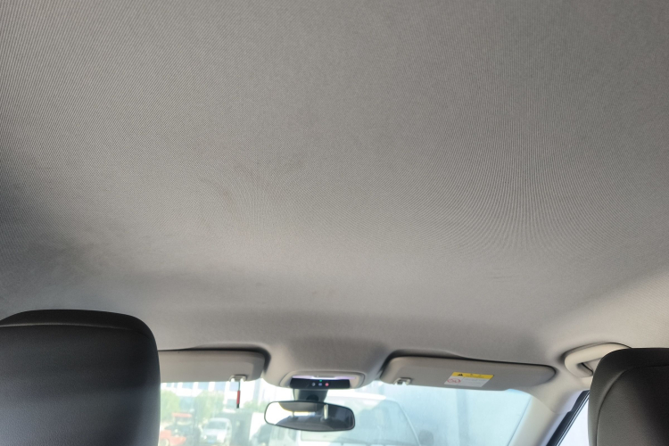 Chevrolet Charm 2023 car image #18