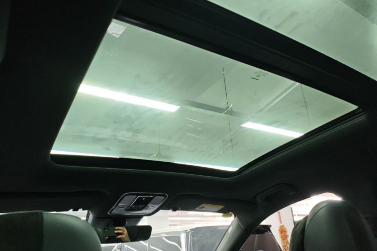 Li One 2021 صورة سيارة #18