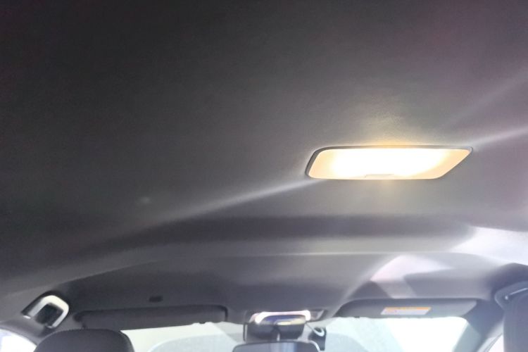 Toyota bZ4X 2022 immagine di auto #18