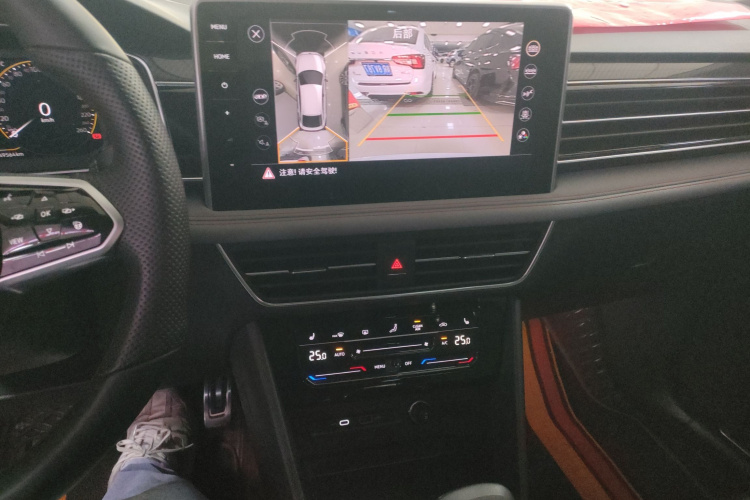 Volkswagen Tiguan X 2022 #18 Volkswagen Tiguan X 2022 car image #18