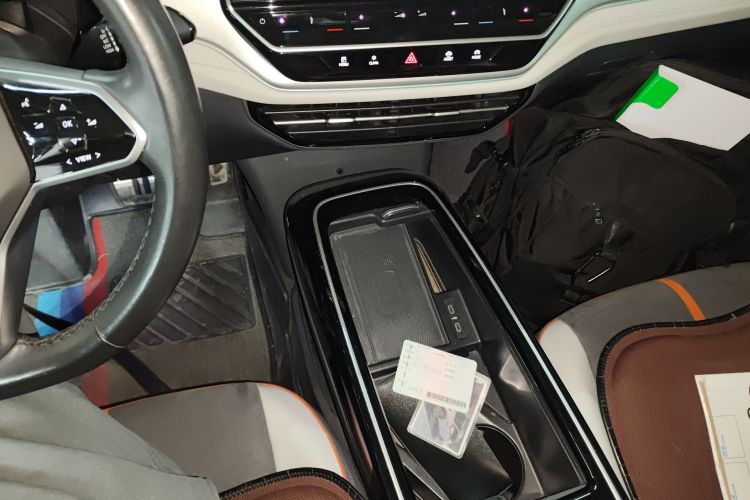 Volkswagen ID.6 Crozz 2022 immagine di auto #18