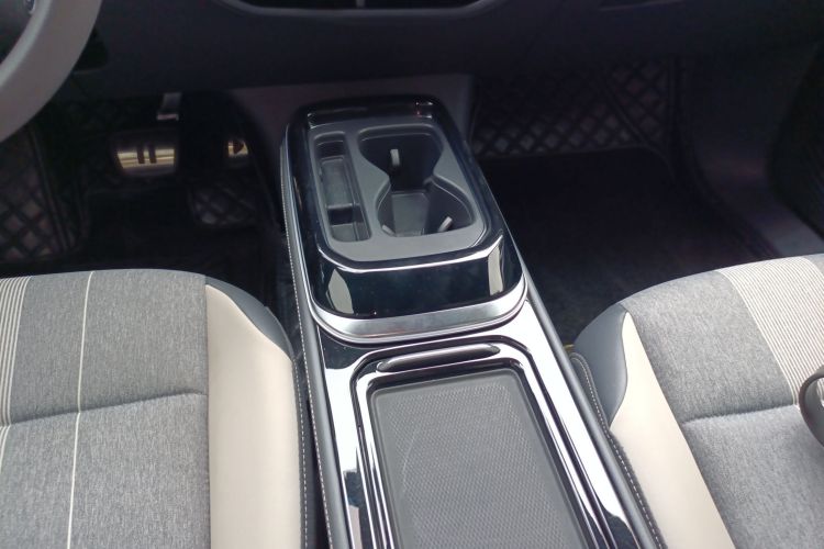 Volkswagen ID.4 Crozz 2023 car image #18