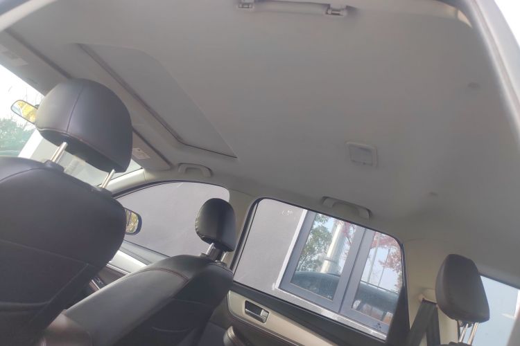 Forthing JOYEAR X6 2018 #18 Forthing JOYEAR X6 2018 car image #18