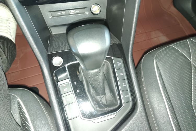 Volkswagen Tiguan L New Energy 2024 #18 Volkswagen Tiguan L New Energy 2024 car image #18