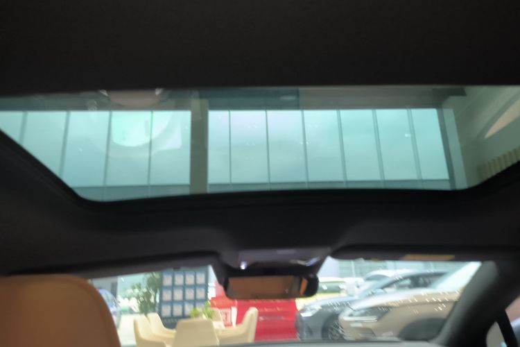 BYD HanL 2025 صورة سيارة #18