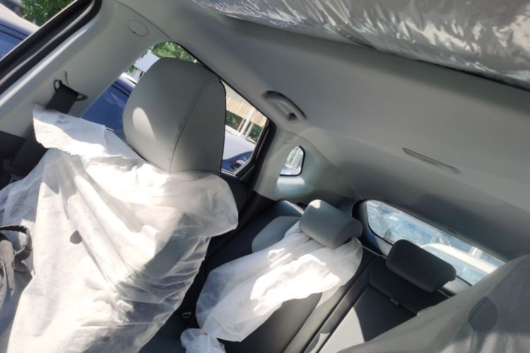 Changan UNI-Z PHEV 2025 #18 Changan UNI-Z PHEV 2025 car image #18