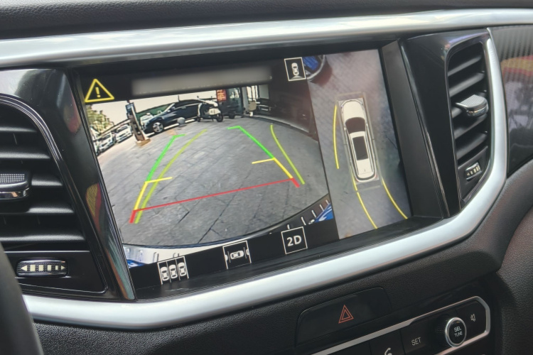 GAC Trumpchi GS7 2018 #18 GAC Trumpchi GS7 2018 car image #18